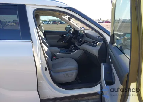 2020 Toyota Highlander Xle из США, поврежденный, VIN 5TDGZRAH3LS502547